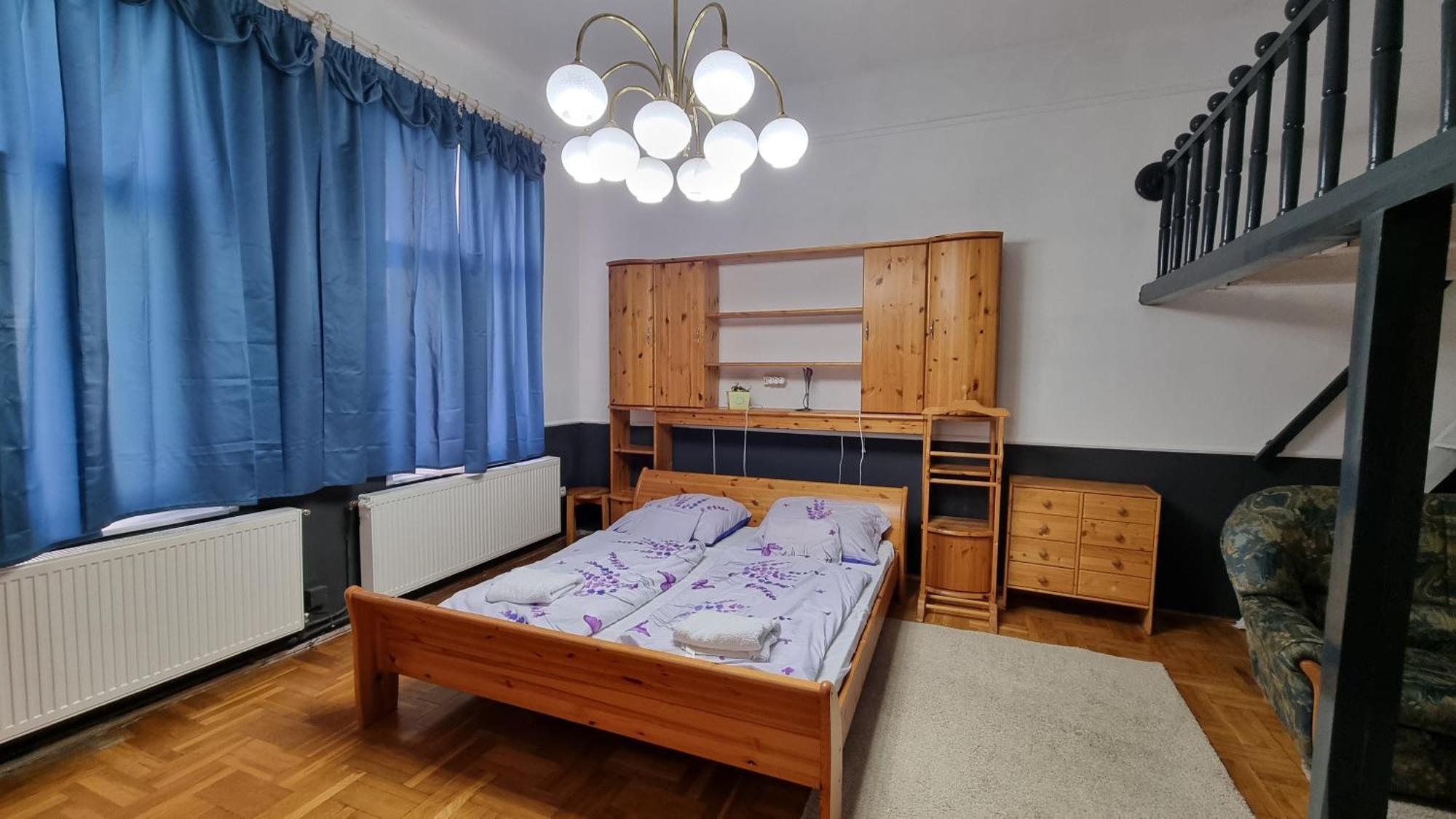 Centrum Panzio Debrecen Luaran gambar